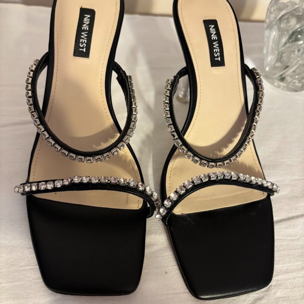 Nine West Black Shoes - size 8 - Picture 12 of 12